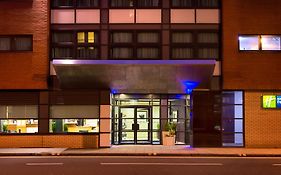 Holiday Inn Express Glasgow City Riverside By Ihg